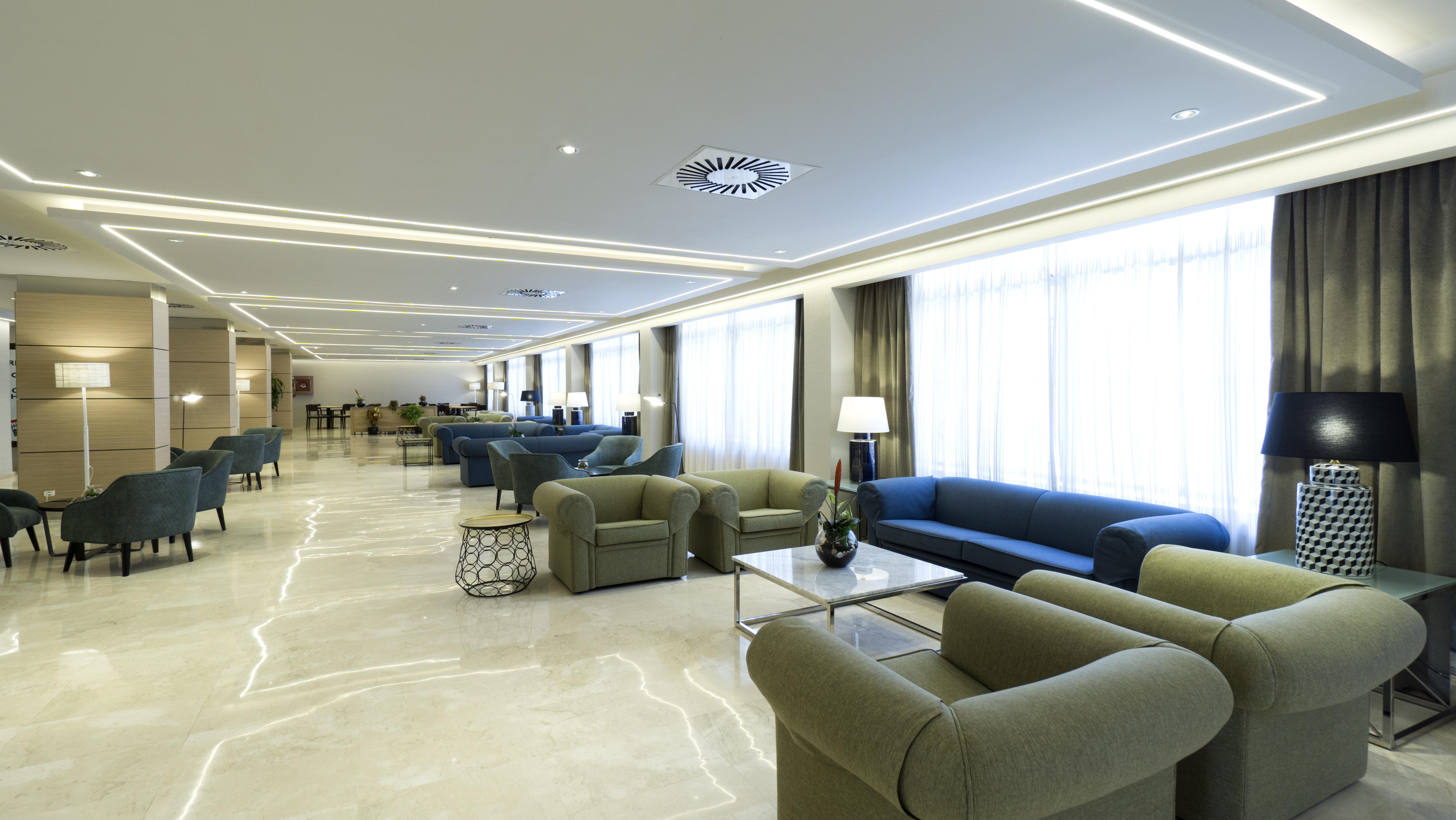 Hotel Apartamentos Pyr Fuengirola Εξωτερικό φωτογραφία