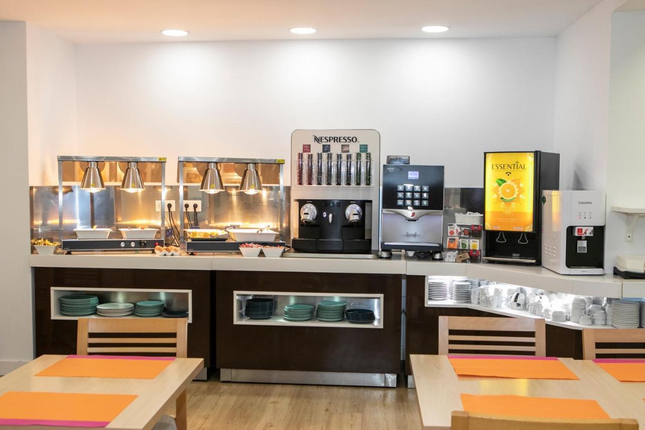 Hotel Apartamentos Pyr Fuengirola Εξωτερικό φωτογραφία