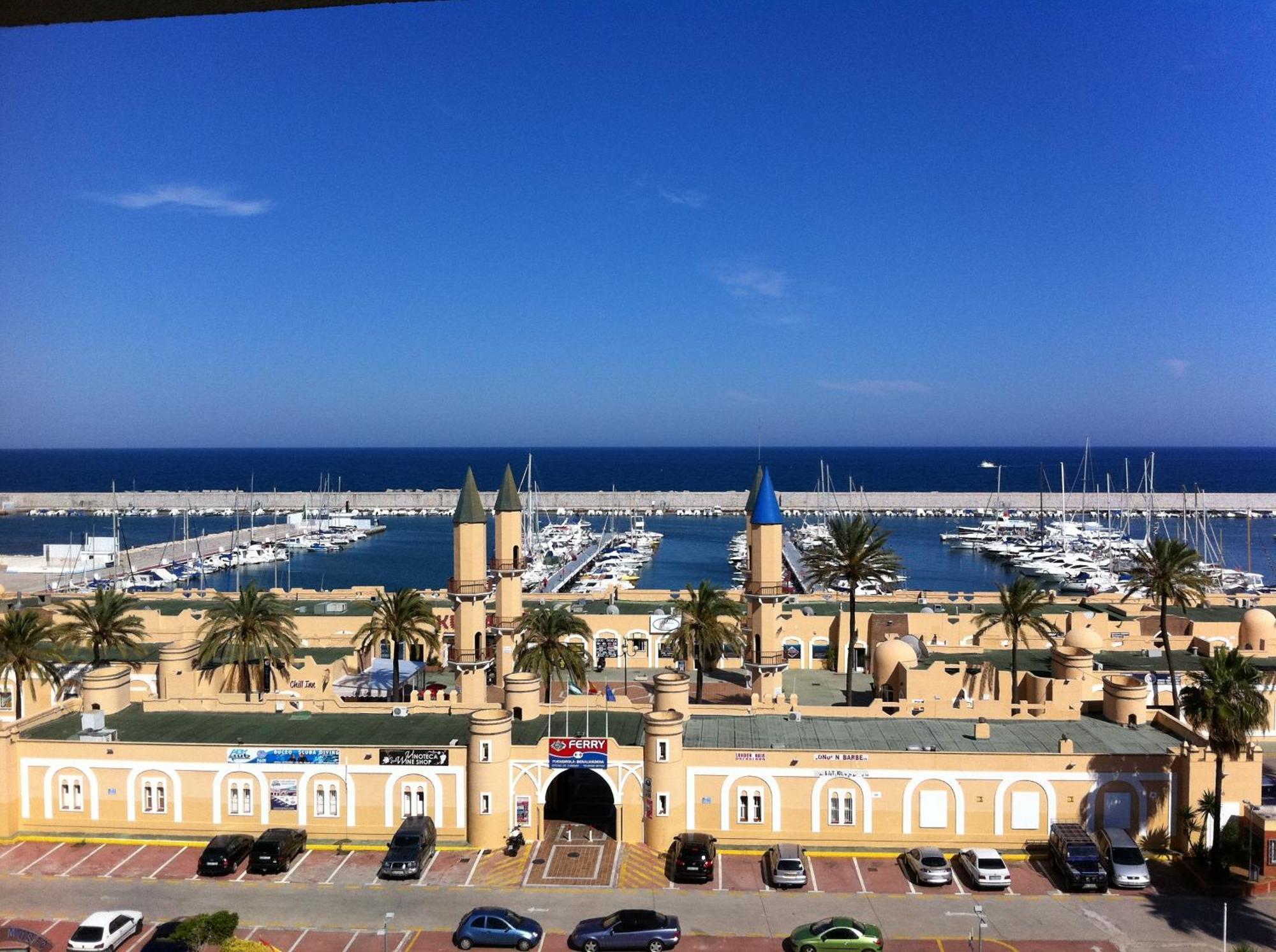 Hotel Apartamentos Pyr Fuengirola Εξωτερικό φωτογραφία
