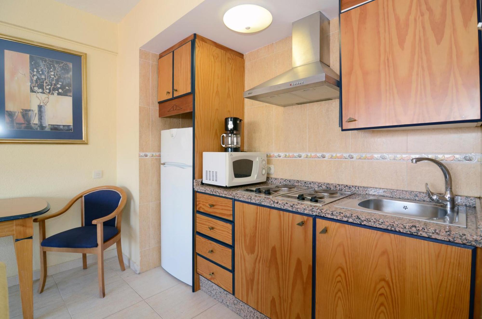 Hotel Apartamentos Pyr Fuengirola Εξωτερικό φωτογραφία