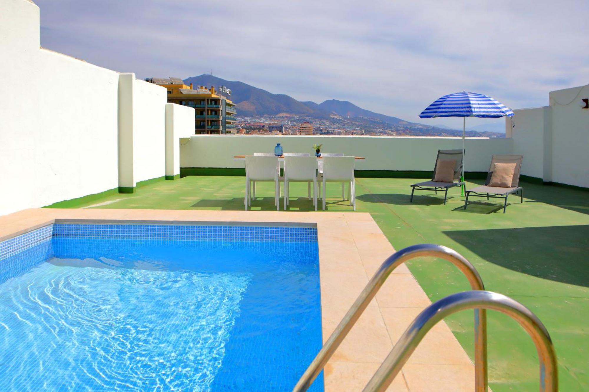Hotel Apartamentos Pyr Fuengirola Εξωτερικό φωτογραφία